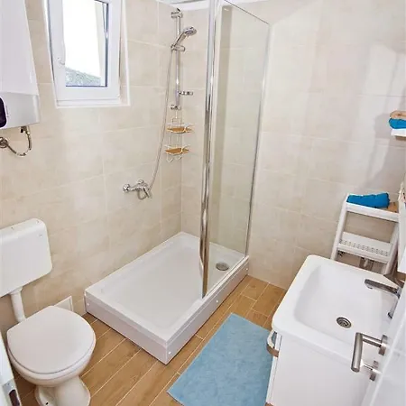 Apartamento Obratov *